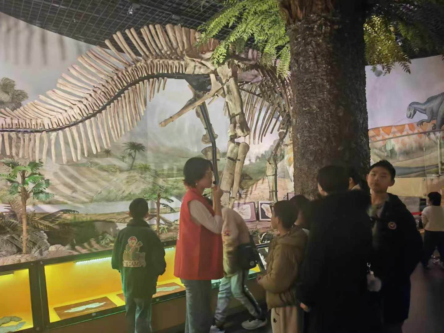海外研学来我馆参加研学活动